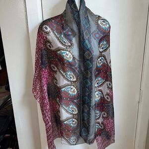 SPUN SCARVES BY SUBTLE LUXURY Paisley Print Floral Scarf